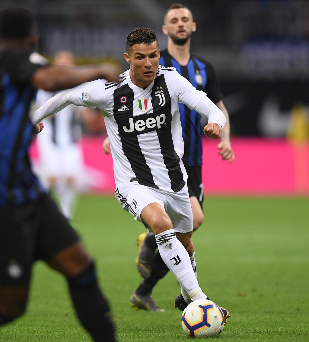 亚冠二级战报：塞鸟建功、柏杨送点染红，国安1-2麦克阿瑟