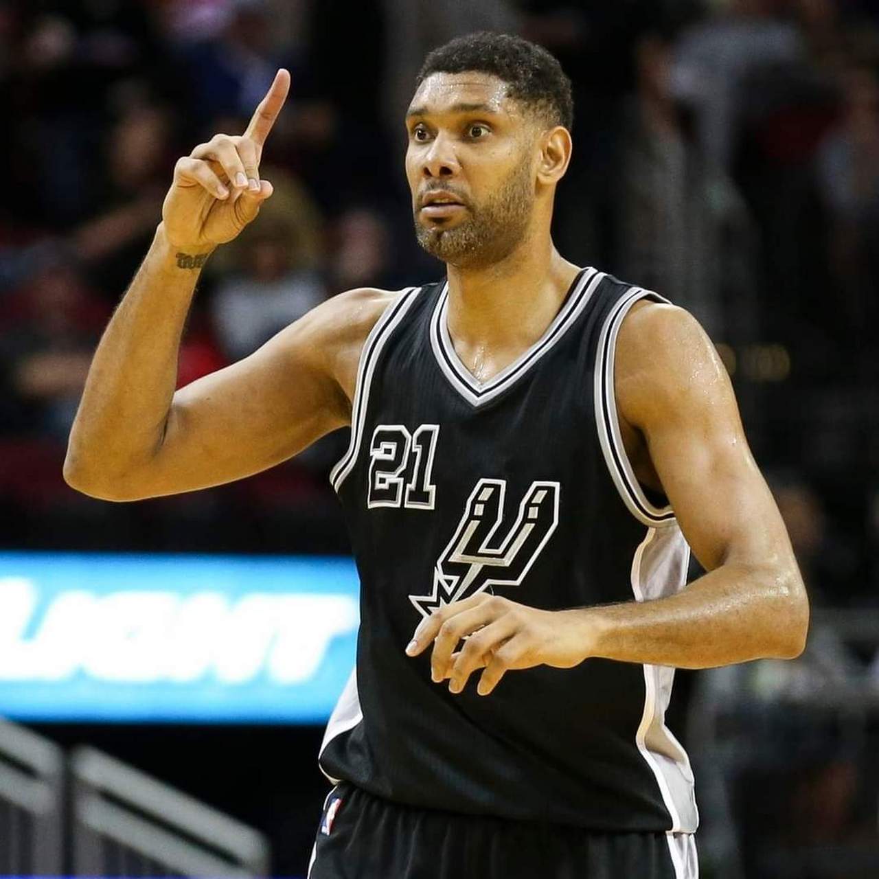 普兰德利：乐观意大利进世界杯；罗马能梦想冠军但得看国米表现（普兰德利：看好意大利晋级世界杯；罗马可争冠关键在国米表现）