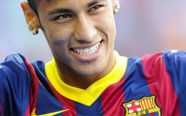 意媒：明年或成为基耶萨之年，他将在利物浦与意大利获得机会（意媒：明年或是基耶萨关键一年，利物浦与意大利将给他机会）