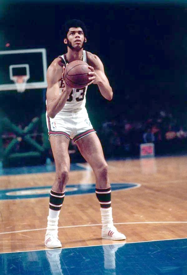 CBA：广东外援爆发 助球队大胜吉林男篮（CBA：广东外援发威 带队大胜吉林男篮）