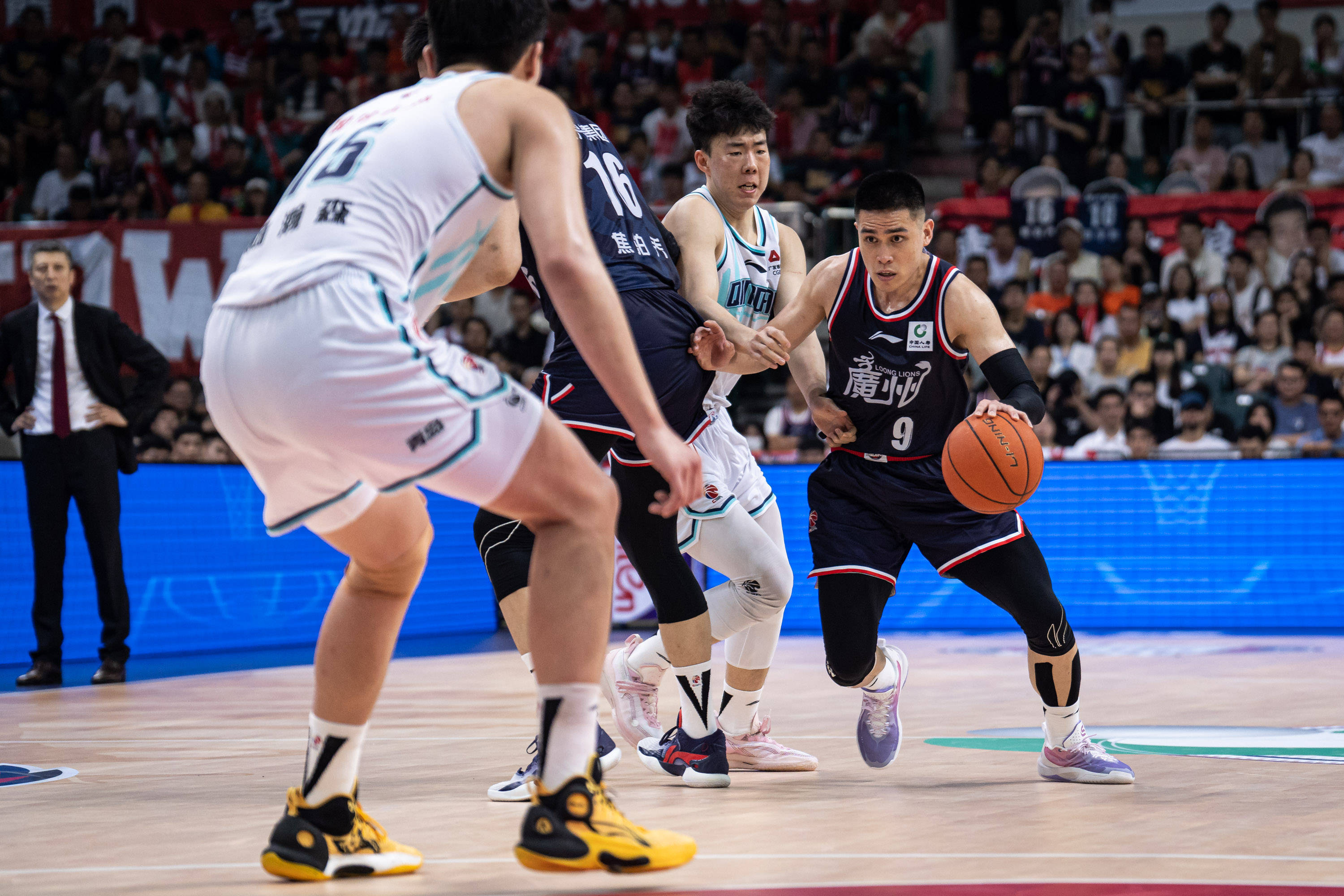 德拉富恩特：乌奈-西蒙明天能上，我们会派上最好的阵容（德拉富恩特：乌奈-西蒙明日可出场，我们将派出最强阵容）