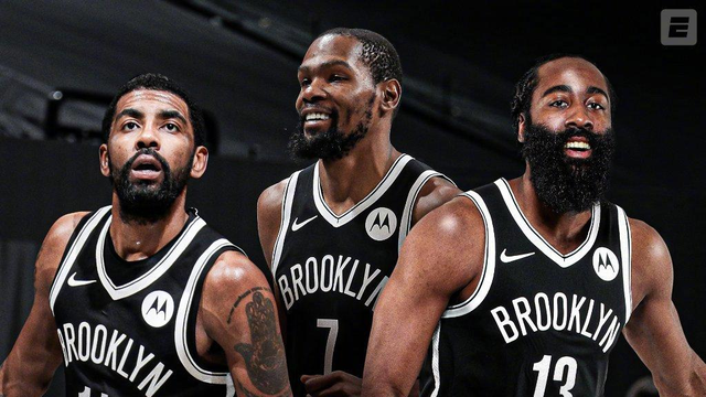 斯帕莱蒂：球员的表现给我信心，我认为我拥有一支强大的球队（斯帕莱蒂：队员表现提振我的信心，我坚信手下是一支强队）