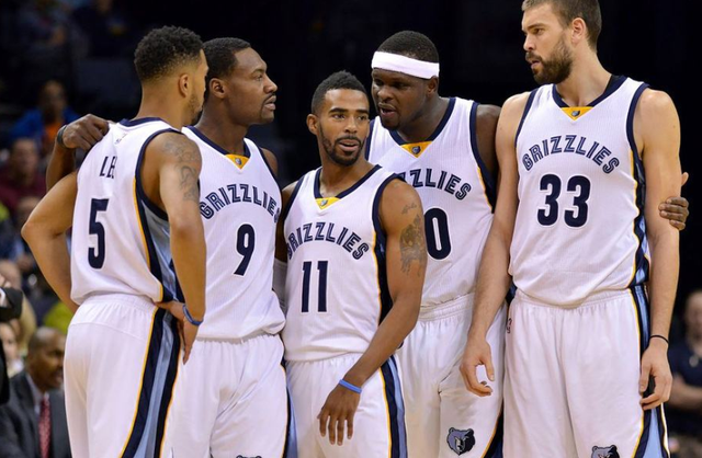 卡拉布里亚：去希腊后米兰的比赛我每场都看，一场都没落下（卡拉布里亚：在希腊期间我把米兰每场比赛都看了，一场未落）